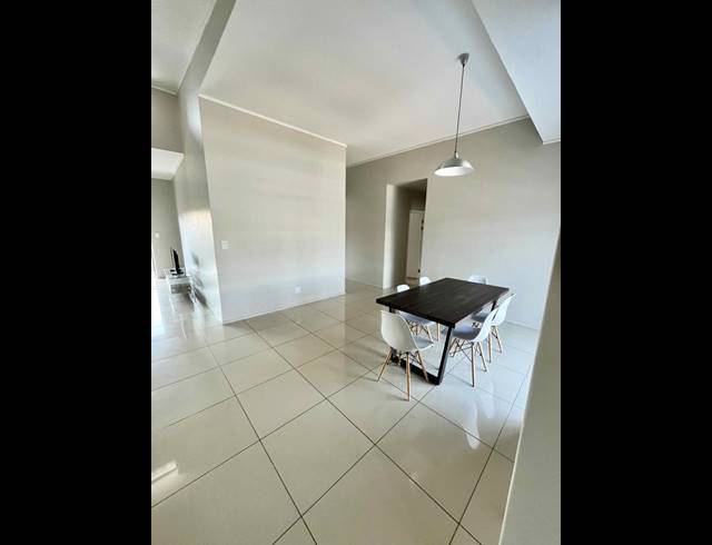 3 BEDROOM PROPERTY TO RENT IN OAKLANDS